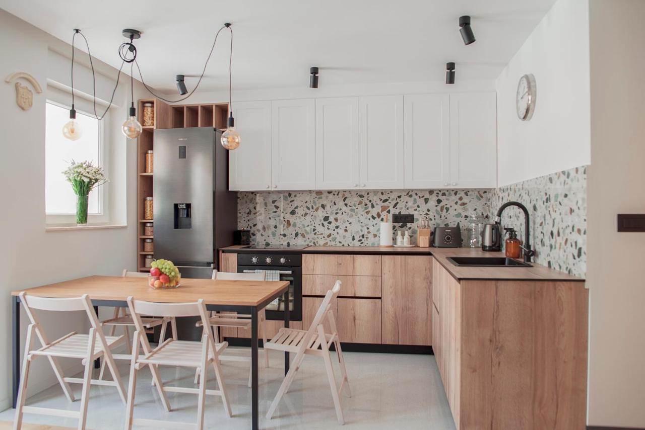 אומיס Apartment Vito מראה חיצוני תמונה