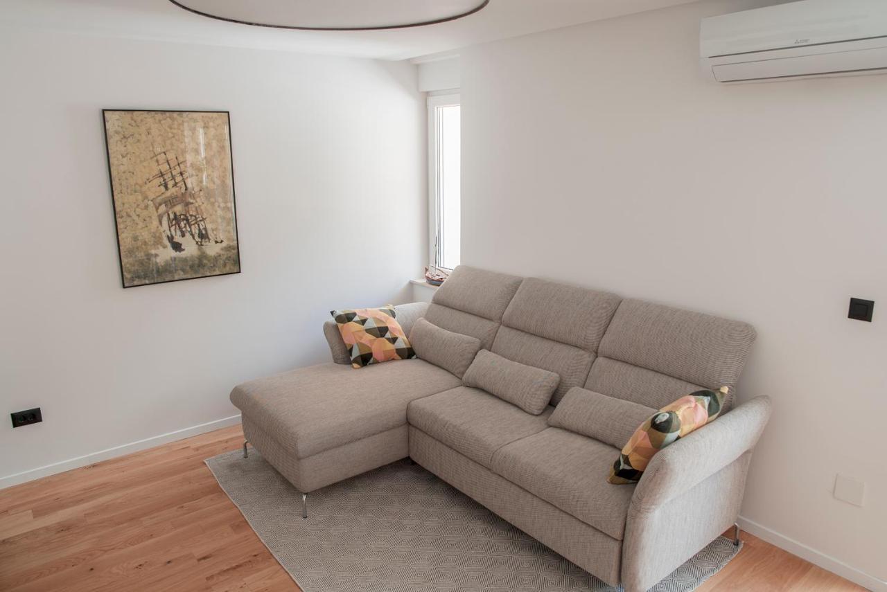 אומיס Apartment Vito מראה חיצוני תמונה