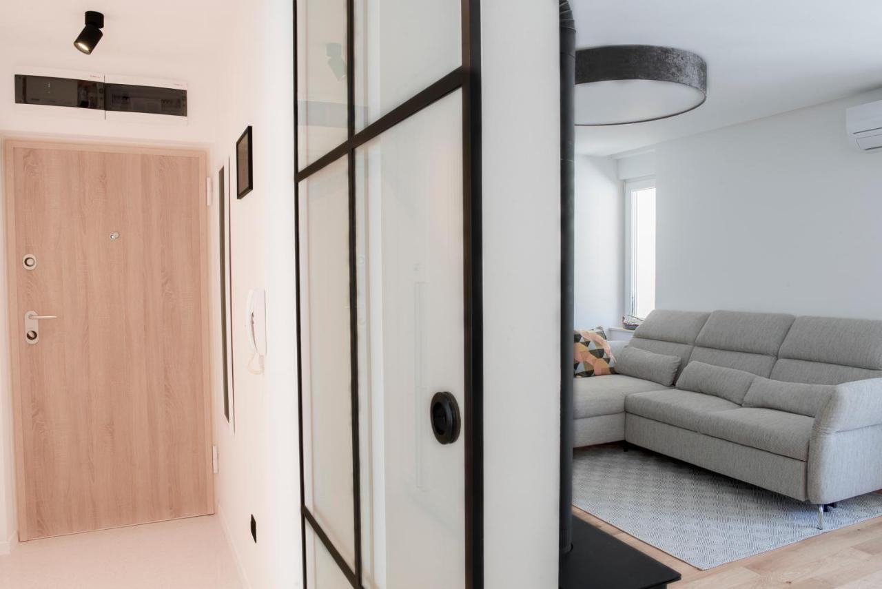 אומיס Apartment Vito מראה חיצוני תמונה