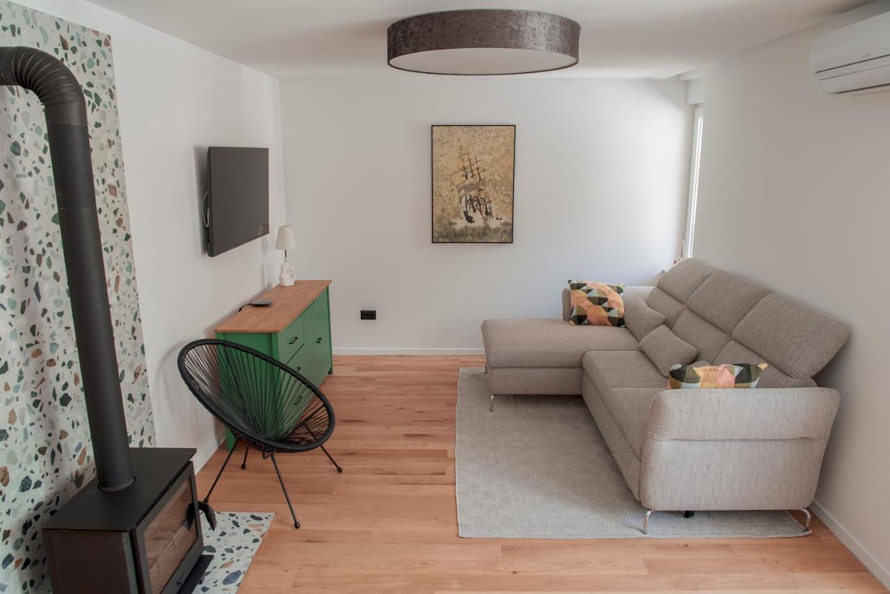 אומיס Apartment Vito מראה חיצוני תמונה