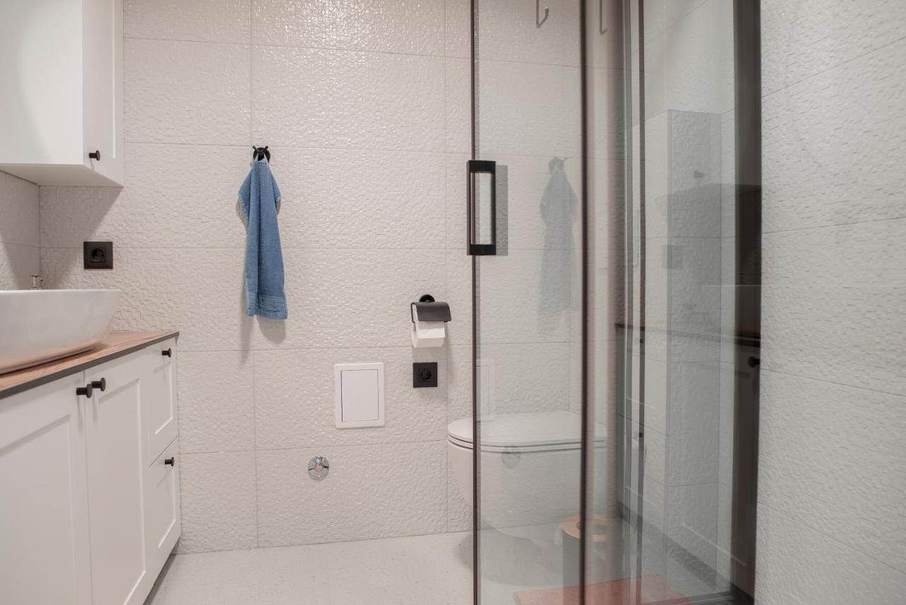 אומיס Apartment Vito מראה חיצוני תמונה